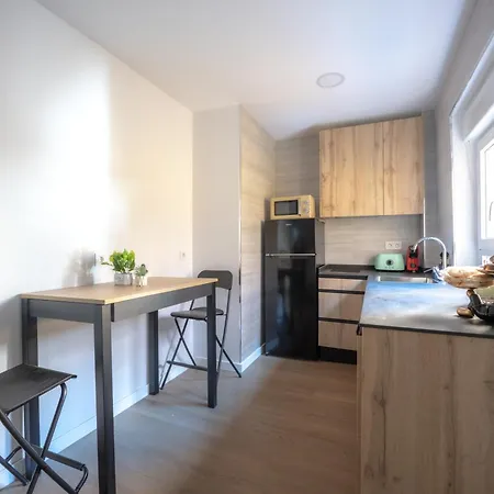 Apartamento Nuevo Parking, Maquina Arcade, Netflix Y Wifi *